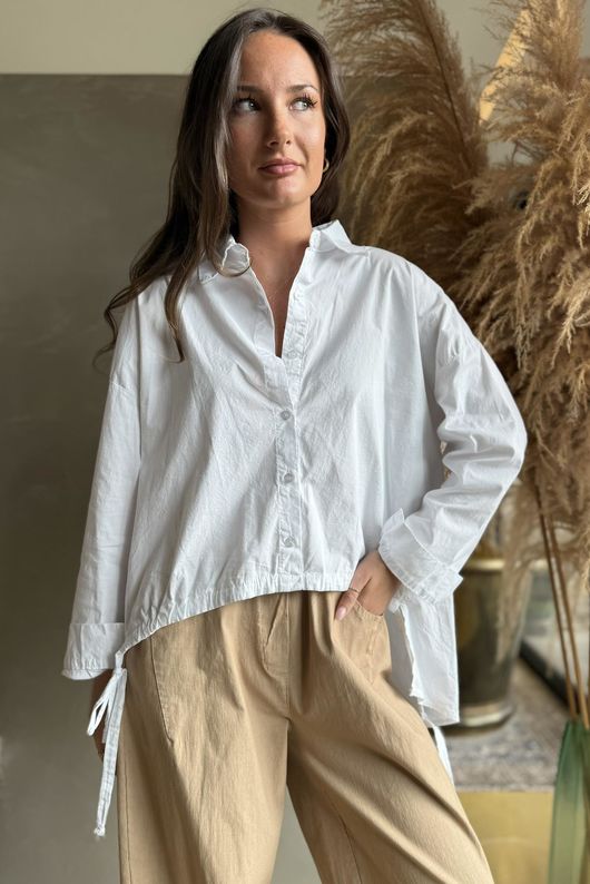Paloma French Tuck Shirt White  /20 Pre order 1 week
